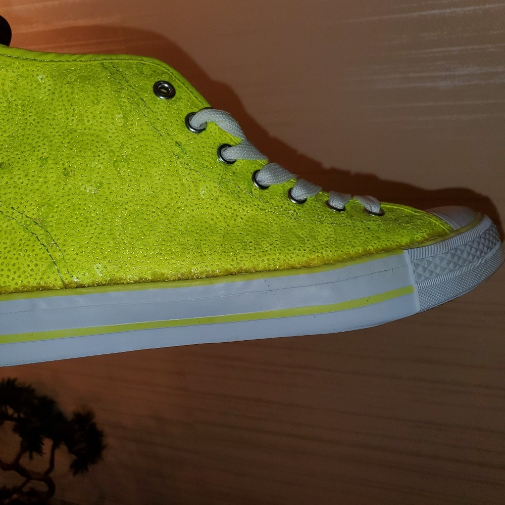 SEQUIN HI-TOP SNEAKERS